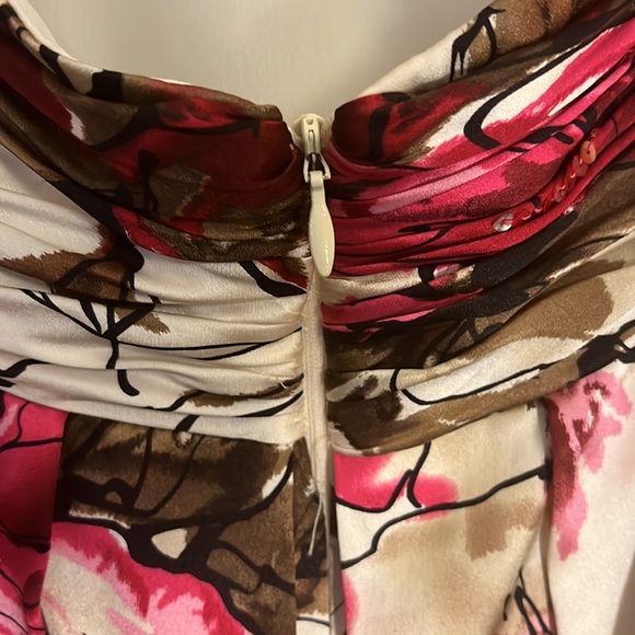 Adrianna Papell occasions 10 floral 100% silk halter dress - Picture 6 of 9